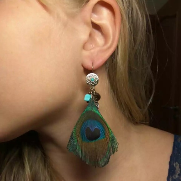 NEW🌟 Boho Peacock Gypsy Hippie Feather Earrings - Picture 5 of 5